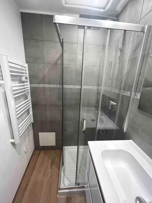 Apartment Magnifique T2 Place De La Cathedrale Et Passerelle *